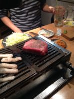 肉3